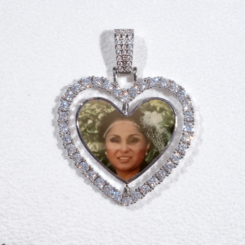 3D Spinning 2-Faced Heart Custom Picture Pendant