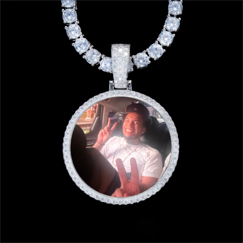 925S & VVS Moissanite 3D Circle Custom Picture Pendant