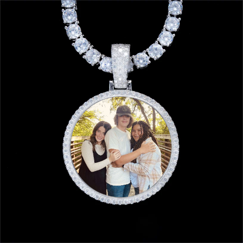 925S & VVS Moissanite 3D Circle Custom Picture Pendant