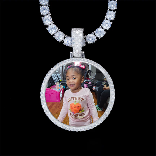 925S & VVS Moissanite 3D Circle Custom Picture Pendant