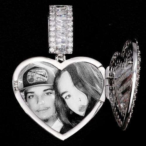 CUSTOM PICTURE PENDANT STYLE-8