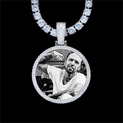 925S & VVS Moissanite 3D Circle Custom Picture Pendant
