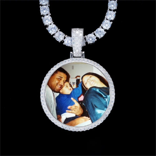 925S & VVS Moissanite 3D Circle Custom Picture Pendant