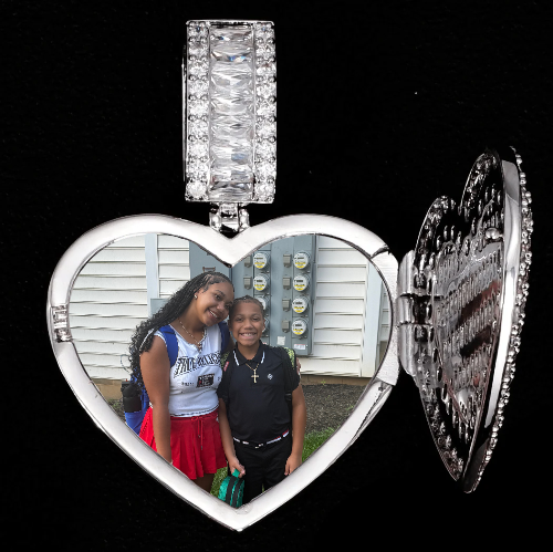 CUSTOM PICTURE PENDANT STYLE-8