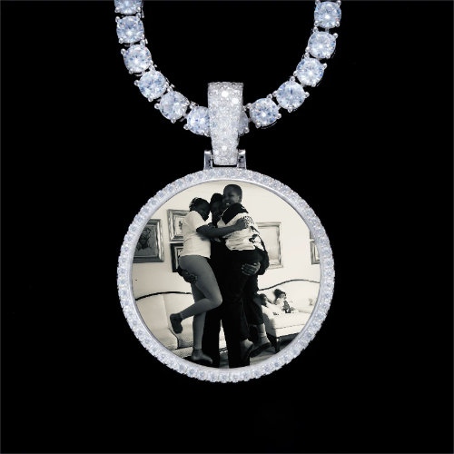 925S & VVS Moissanite 3D Circle Custom Picture Pendant
