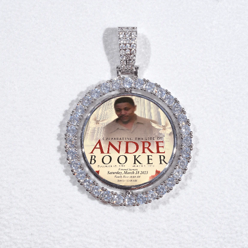 3D Spinning 2-Faced Custom Picture Pendant