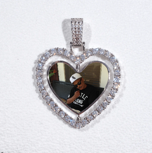 3D Spinning 2-Faced Heart Custom Picture Pendant