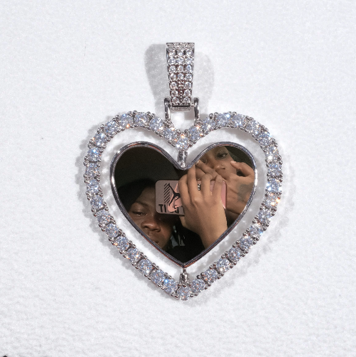 3D Spinning 2-Faced Heart Custom Picture Pendant