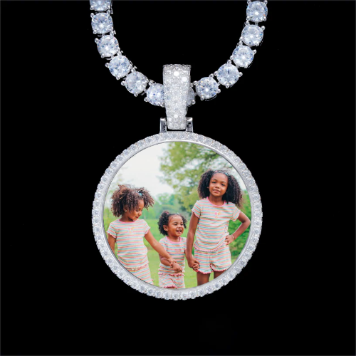 925S & VVS Moissanite 3D Circle Custom Picture Pendant