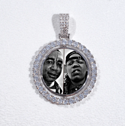3D Spinning 2-Faced Custom Picture Pendant