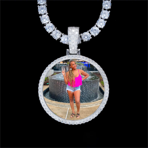 925S & VVS Moissanite 3D Circle Custom Picture Pendant
