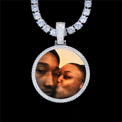 925S & VVS Moissanite 3D Circle Custom Picture Pendant