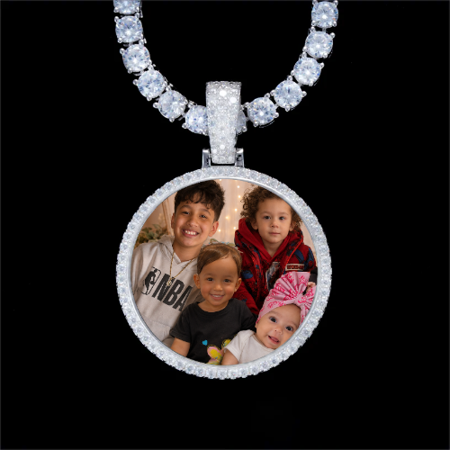 925S & VVS Moissanite 3D Circle Custom Picture Pendant