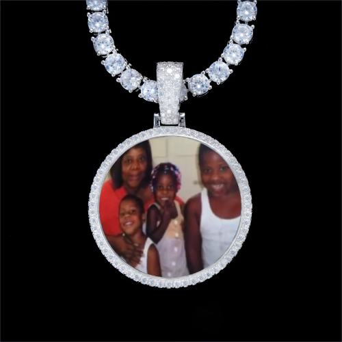 925S & VVS Moissanite 3D Circle Custom Picture Pendant