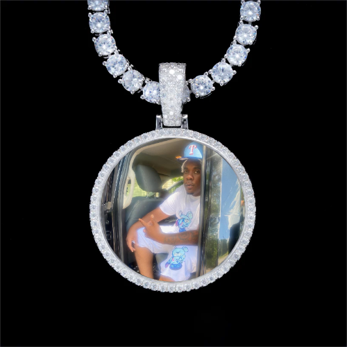 925S & VVS Moissanite 3D Circle Custom Picture Pendant