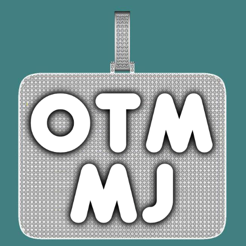CUSTOM LETTER NECKLACE 3D BIG SQUARE
