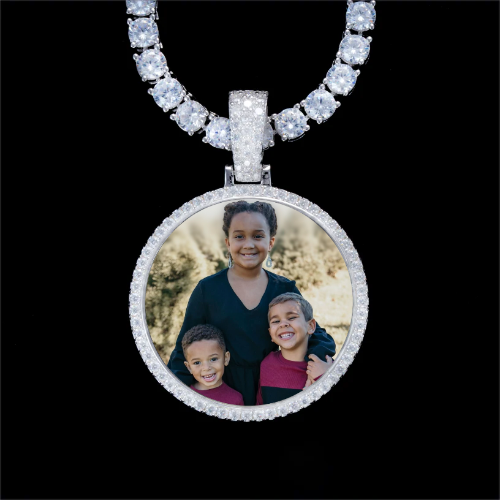 925S & VVS Moissanite 3D Circle Custom Picture Pendant