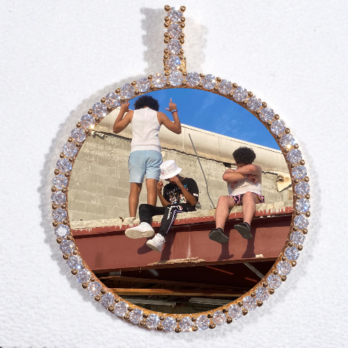 LARGE 3D CIRCLE CUSTOM PICTURE PENDANT