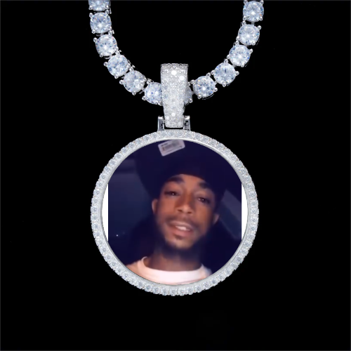 925S & VVS Moissanite 3D Circle Custom Picture Pendant