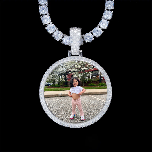 925S & VVS Moissanite 3D Circle Custom Picture Pendant