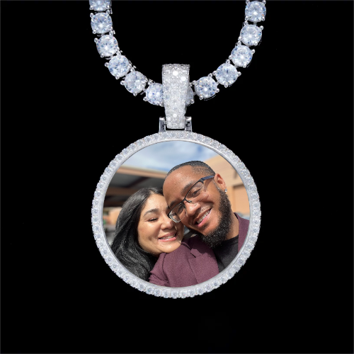 925S & VVS Moissanite 3D Circle Custom Picture Pendant