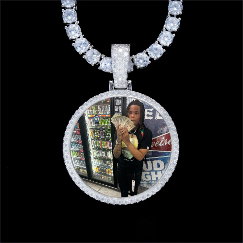 925S & VVS Moissanite 3D Circle Custom Picture Pendant