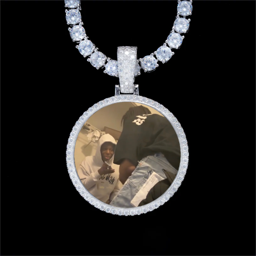 925S & VVS Moissanite 3D Circle Custom Picture Pendant