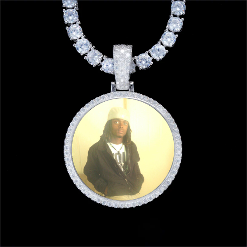 925S & VVS Moissanite 3D Circle Custom Picture Pendant
