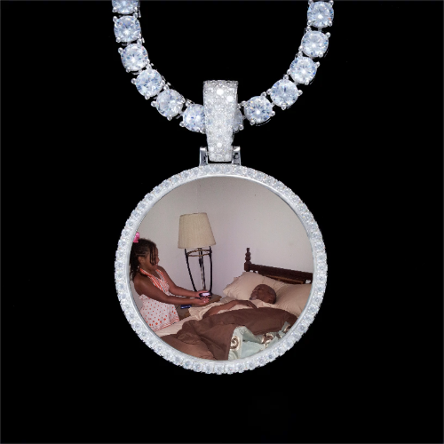 925S & VVS Moissanite 3D Circle Custom Picture Pendant