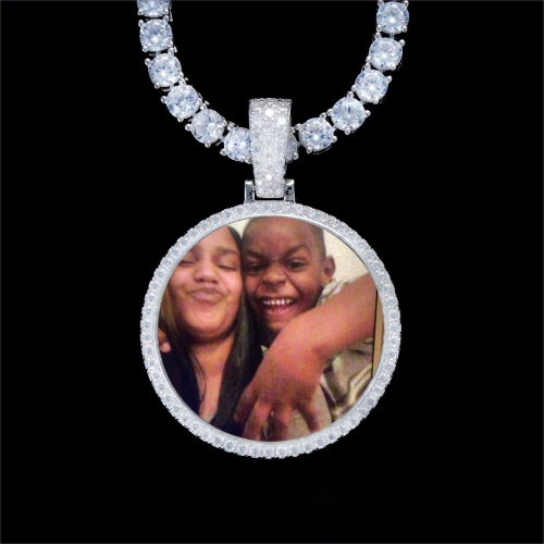 925S & VVS Moissanite 3D Circle Custom Picture Pendant