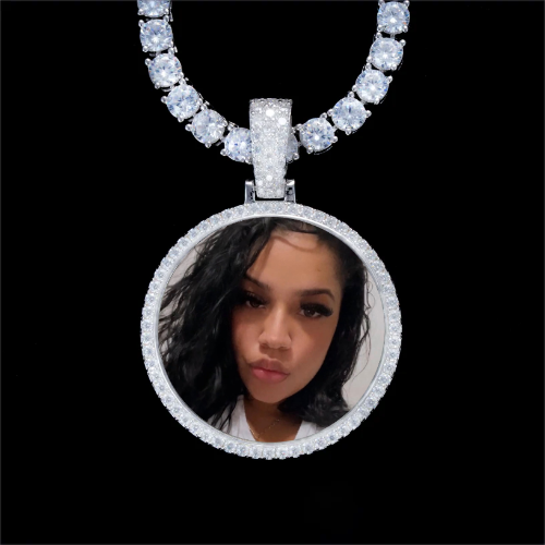 925S & VVS Moissanite 3D Circle Custom Picture Pendant