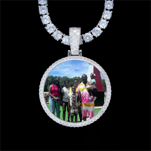 925S & VVS Moissanite 3D Circle Custom Picture Pendant