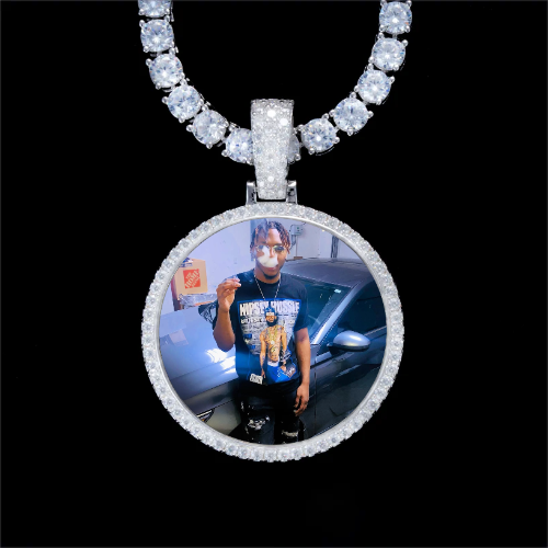 925S & VVS Moissanite 3D Circle Custom Picture Pendant