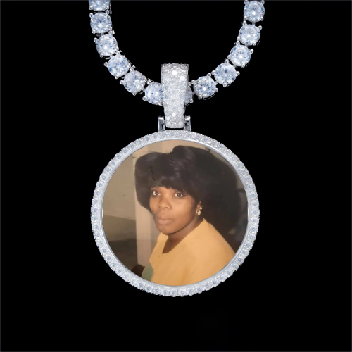925S & VVS Moissanite 3D Circle Custom Picture Pendant