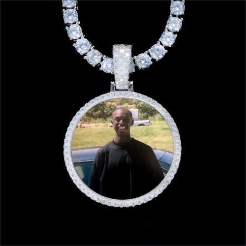 925S & VVS Moissanite 3D Circle Custom Picture Pendant