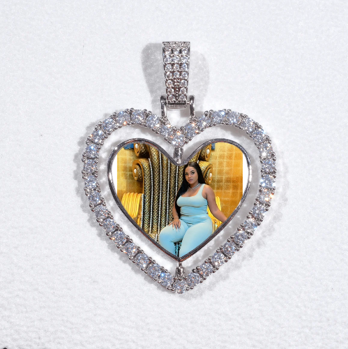 3D Spinning 2-Faced Heart Custom Picture Pendant