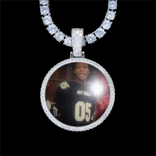 925S & VVS Moissanite 3D Circle Custom Picture Pendant