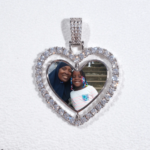 3D Spinning 2-Faced Heart Custom Picture Pendant