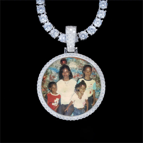 925S & VVS Moissanite 3D Circle Custom Picture Pendant
