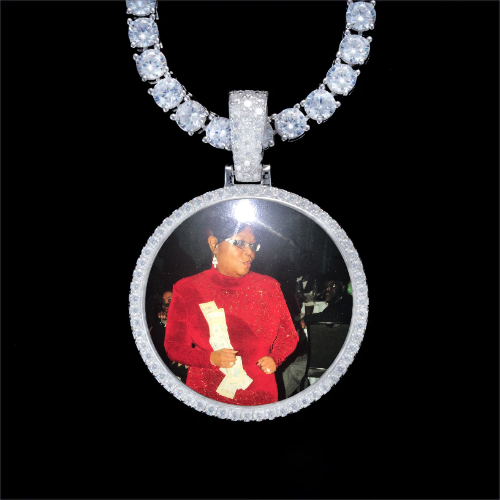 925S & VVS Moissanite 3D Circle Custom Picture Pendant