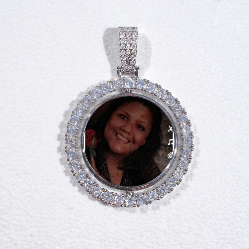 3D Spinning 2-Faced Custom Picture Pendant