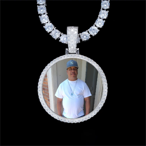 925S & VVS Moissanite 3D Circle Custom Picture Pendant
