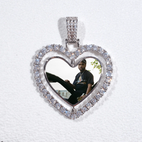 3D Spinning 2-Faced Heart Custom Picture Pendant