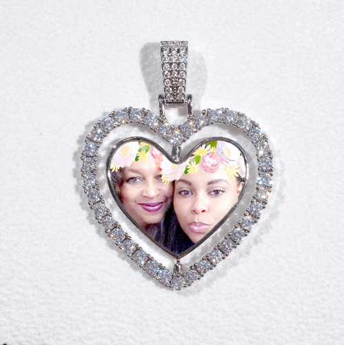 3D Spinning 2-Faced Heart Custom Picture Pendant