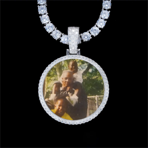 925S & VVS Moissanite 3D Circle Custom Picture Pendant