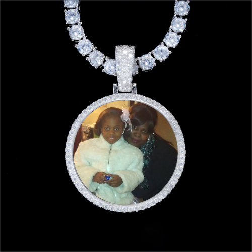 925S & VVS Moissanite 3D Circle Custom Picture Pendant