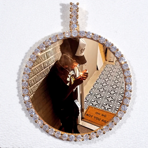 LARGE 3D CIRCLE CUSTOM PICTURE PENDANT