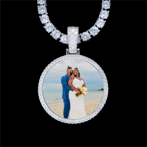 925S & VVS Moissanite 3D Circle Custom Picture Pendant