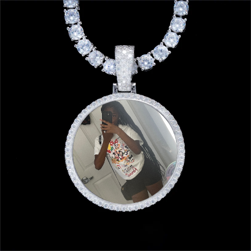 925S & VVS Moissanite 3D Circle Custom Picture Pendant