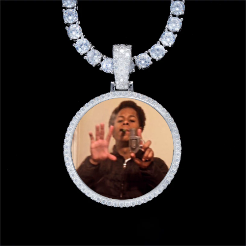 925S & VVS Moissanite 3D Circle Custom Picture Pendant